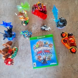 8 Skylanders characters with Xbox 1 game.